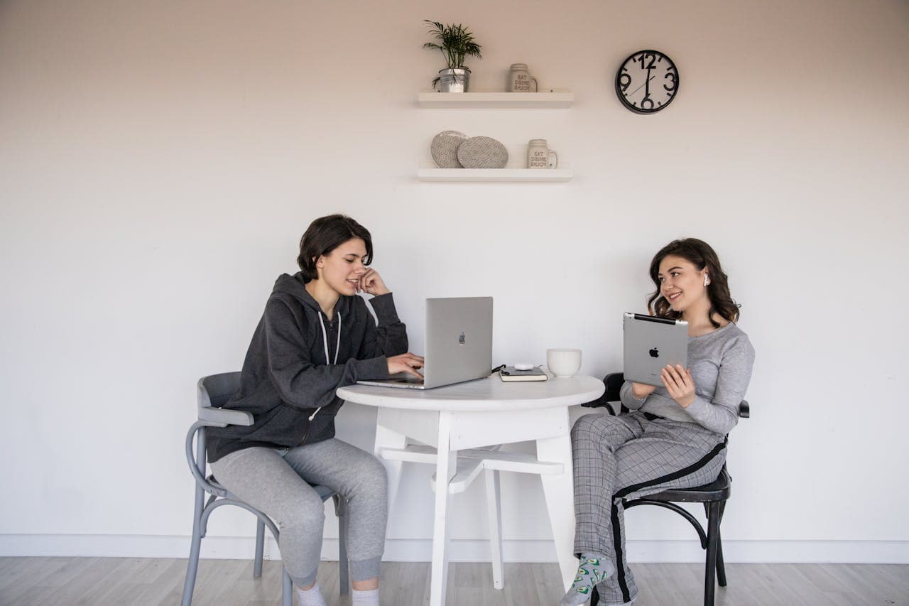 Lavoro da casa in smart working: mi conviene passare alla tariffa monoraria? - immagine di copertina